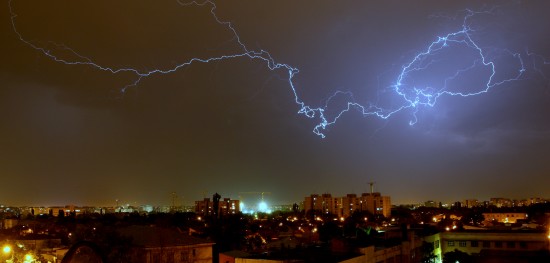 Fulgere in Bucuresti